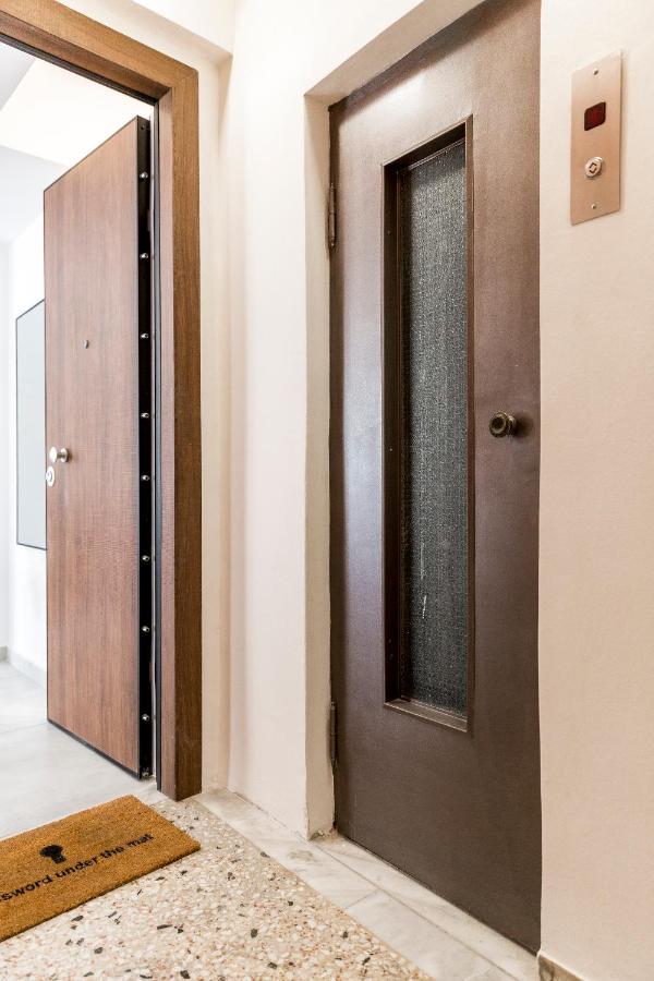 A Bright Nest In The Heart Of Plaka Apartment Athens Exterior photo